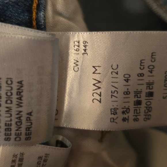 LEVI'S BRAND SIGNATURE WOMENS PLUS SIZE BLUE JEANS CLASSIC STRAIGHT FIT SIZE 22W - Picture 6 of 16